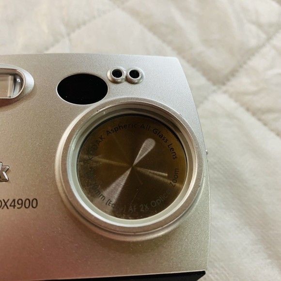 Kodak EasyShare DX4900 4.0MP 2X Zoom Digital Camera NOT WORKING PARTS ONLY - Picture 10 of 16